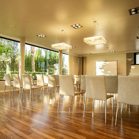 Azz Valencia Tactica Hotel パテルナ エクステリア 写真